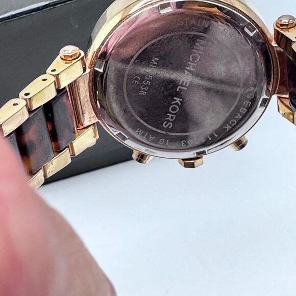 Michael Kors Parker Rose Gold Tortoise Watch - Picture 7 of 7